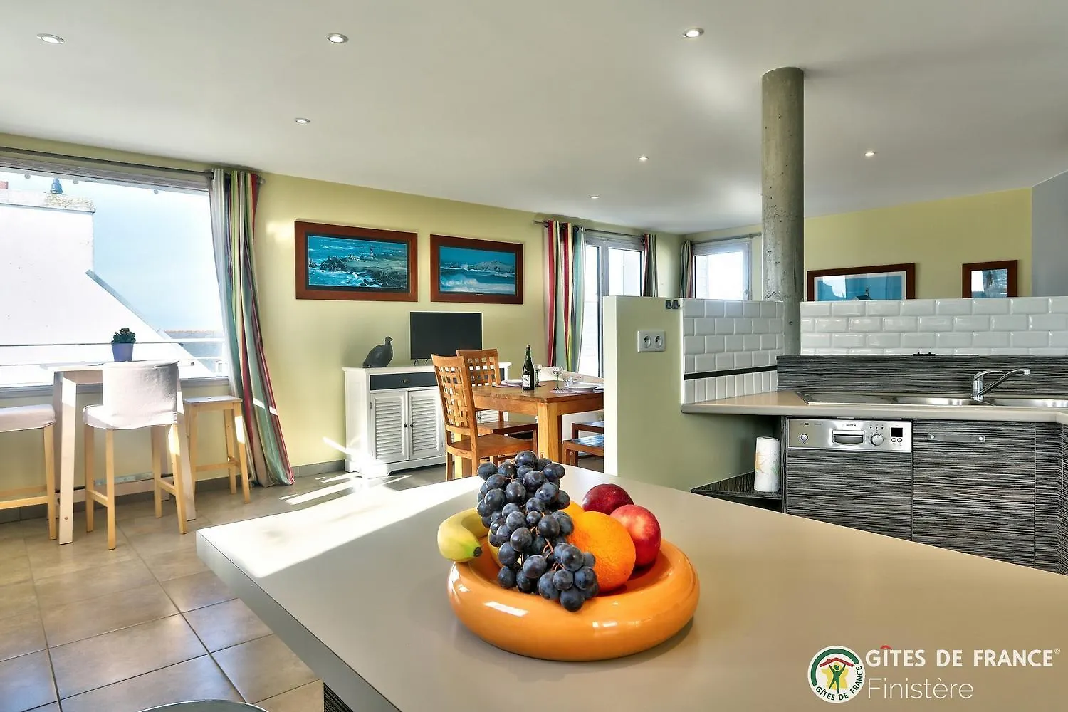 Localise - D80 - La Villa Blanche - Cote Plage - 2Eme Etage - Wifi Inclus - Draps Inclus - Animaux Bienvenus Guilvinec France