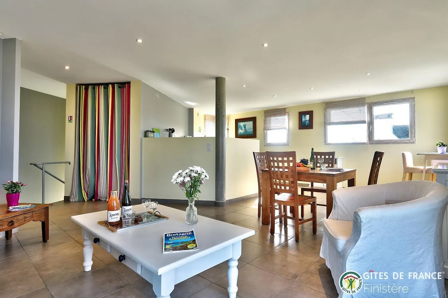 Apartment Localise - D80 - La Villa Blanche - Cote Plage - 2Eme Etage - Wifi Inclus - Draps Inclus - Animaux Bienvenus Guilvinec France